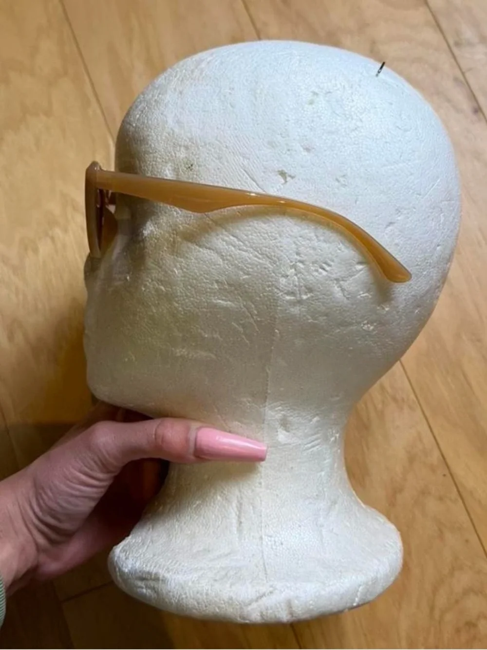 Retro Cat-Eye Sunglasses in Brown Frame